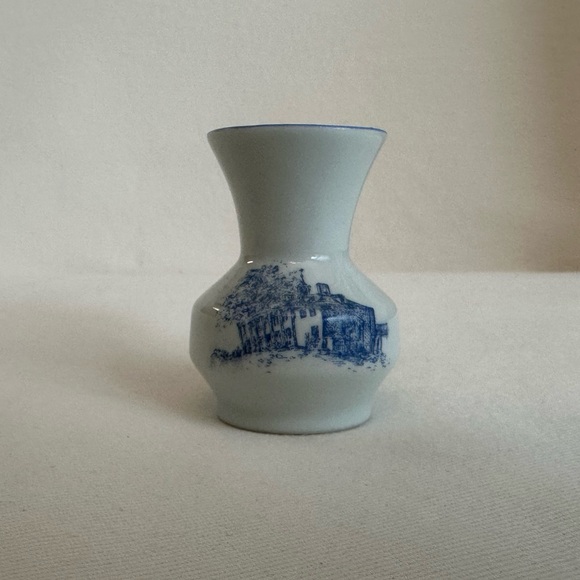 !! SOLD !! Vintage blue & white bud vase #budvase #blue&white #vintage Leart - Picture 5 of 5